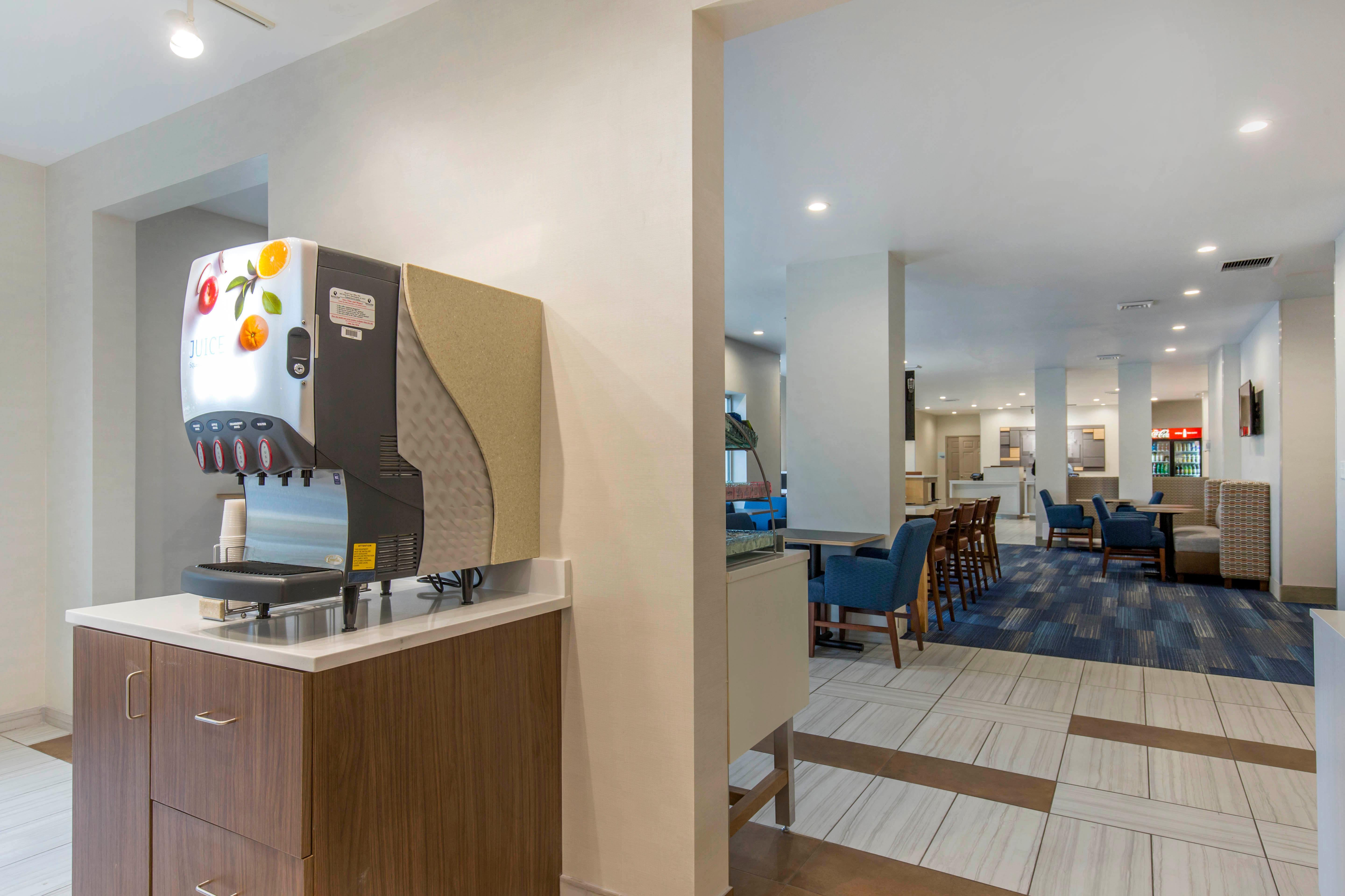 Holiday Inn Express And Suites Chicago West - St Charles By Ihg Saint Charles Buitenkant foto