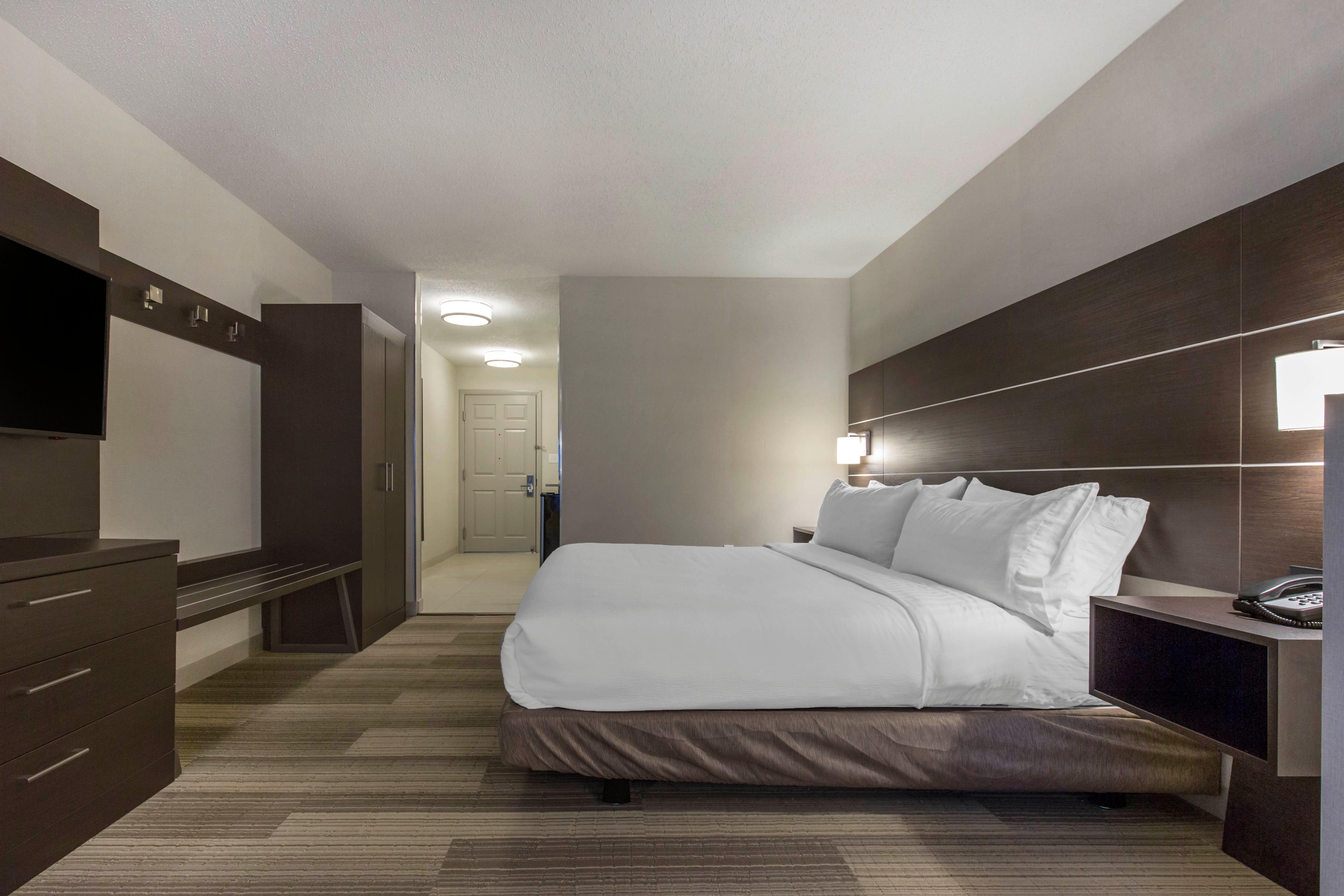 Holiday Inn Express And Suites Chicago West - St Charles By Ihg Saint Charles Buitenkant foto