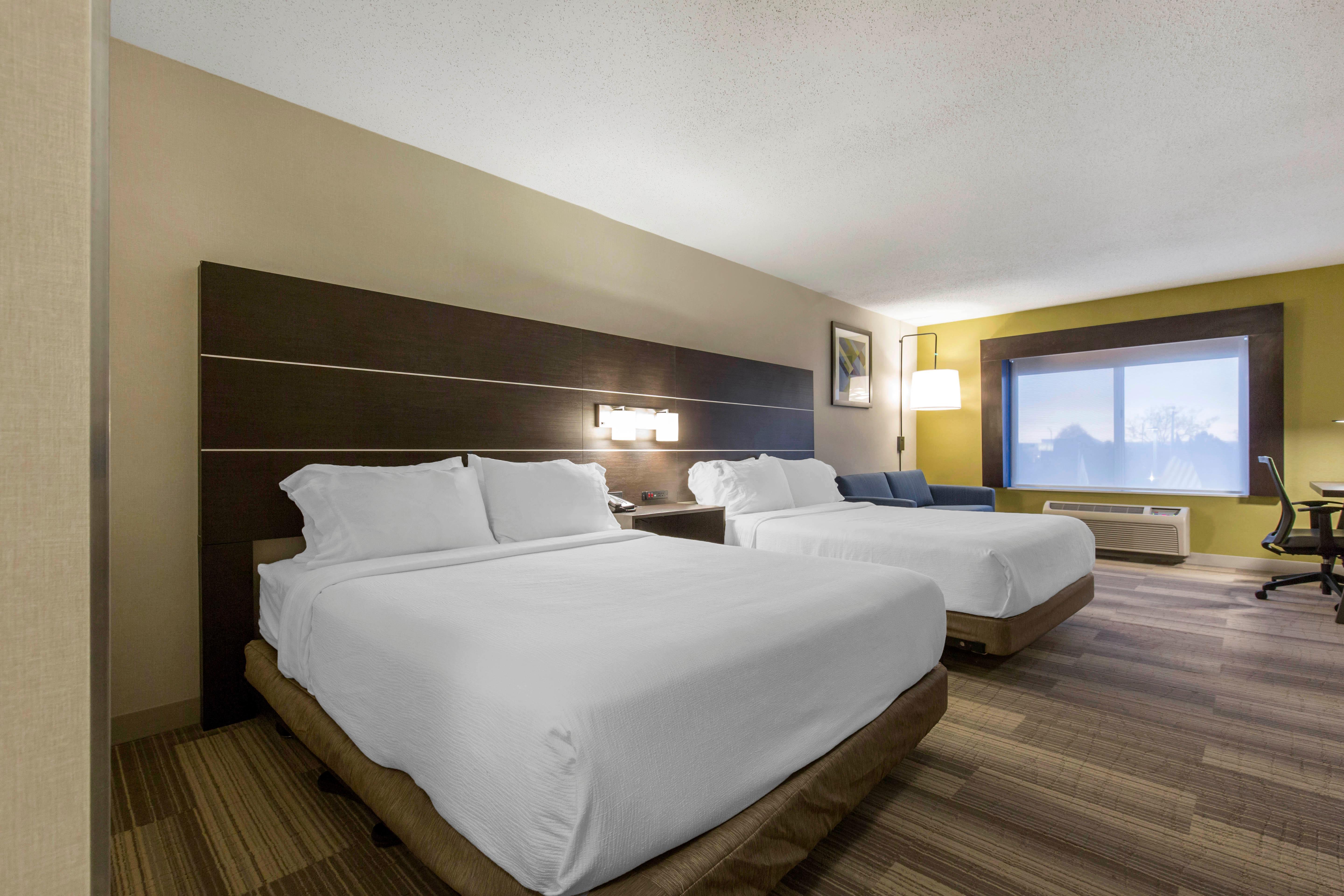 Holiday Inn Express And Suites Chicago West - St Charles By Ihg Saint Charles Buitenkant foto