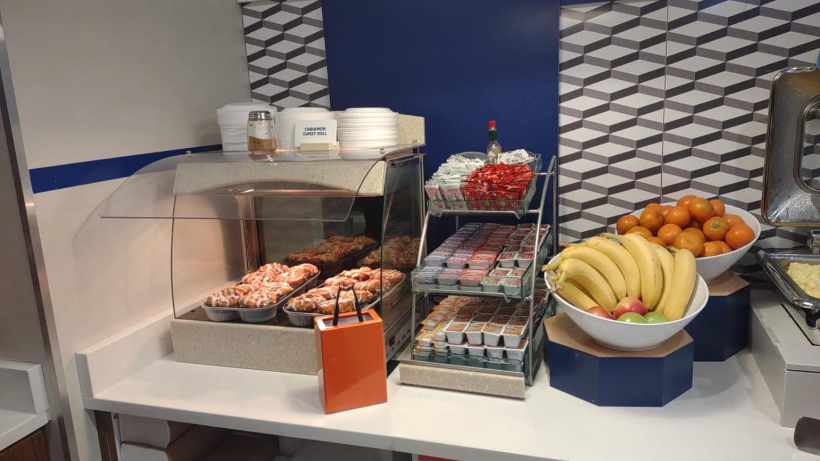 Holiday Inn Express And Suites Chicago West - St Charles By Ihg Saint Charles Buitenkant foto