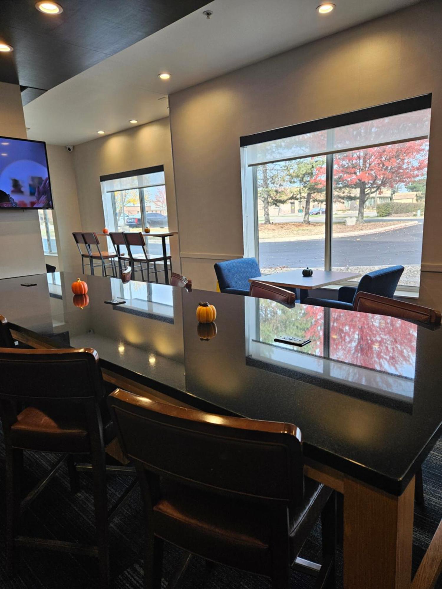 Holiday Inn Express And Suites Chicago West - St Charles By Ihg Saint Charles Buitenkant foto